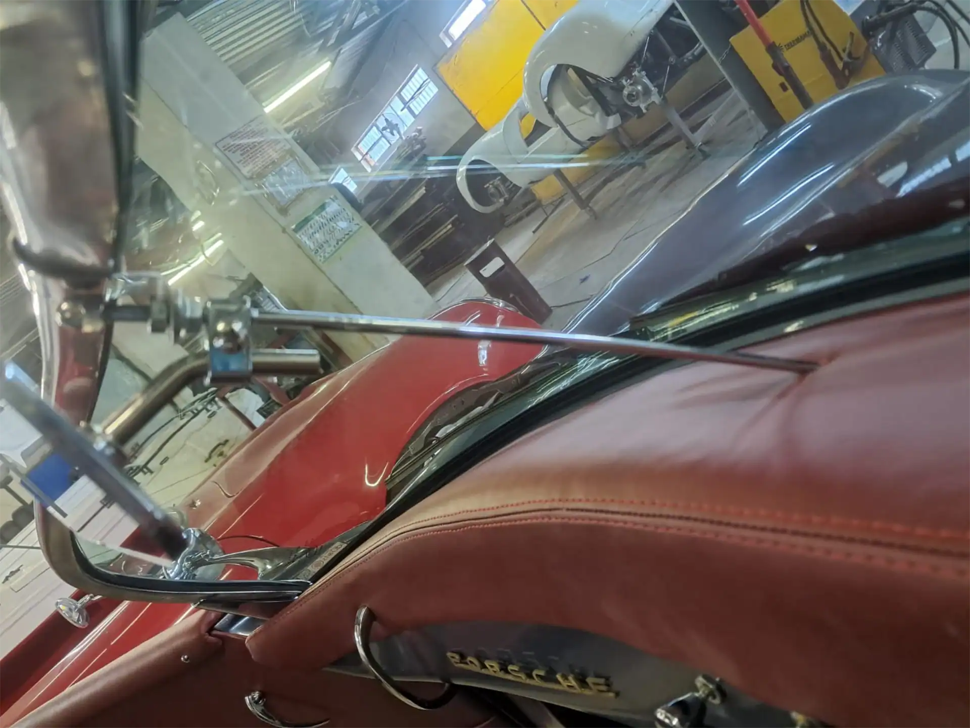 Center Stay for Porsche 356